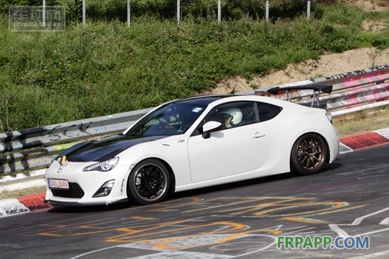 車評(píng)網(wǎng) 全新 豐田GT86 輕量化版 諜照 曝光
