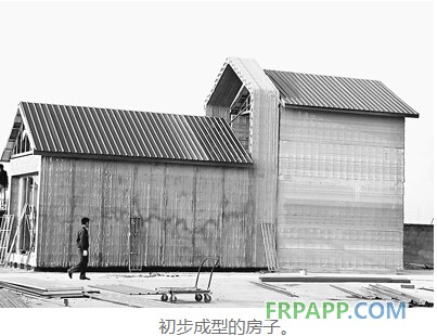 三維技術打印房屋 一次性解決墻體承重結構問題-復合材料應用網(wǎng)FRPAPP.COM