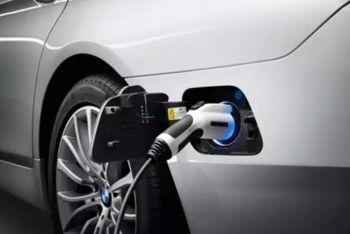 BMW多款新能源車(chē)型亮相中國(guó)國(guó)際工業(yè)博覽會(huì)